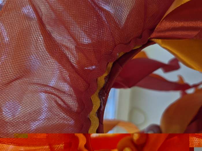 Фотография покупателя товара Карнавальный набор «Ясное солнышко»: ободок, пояс, ленты, красно-оранжевый - Фото 3