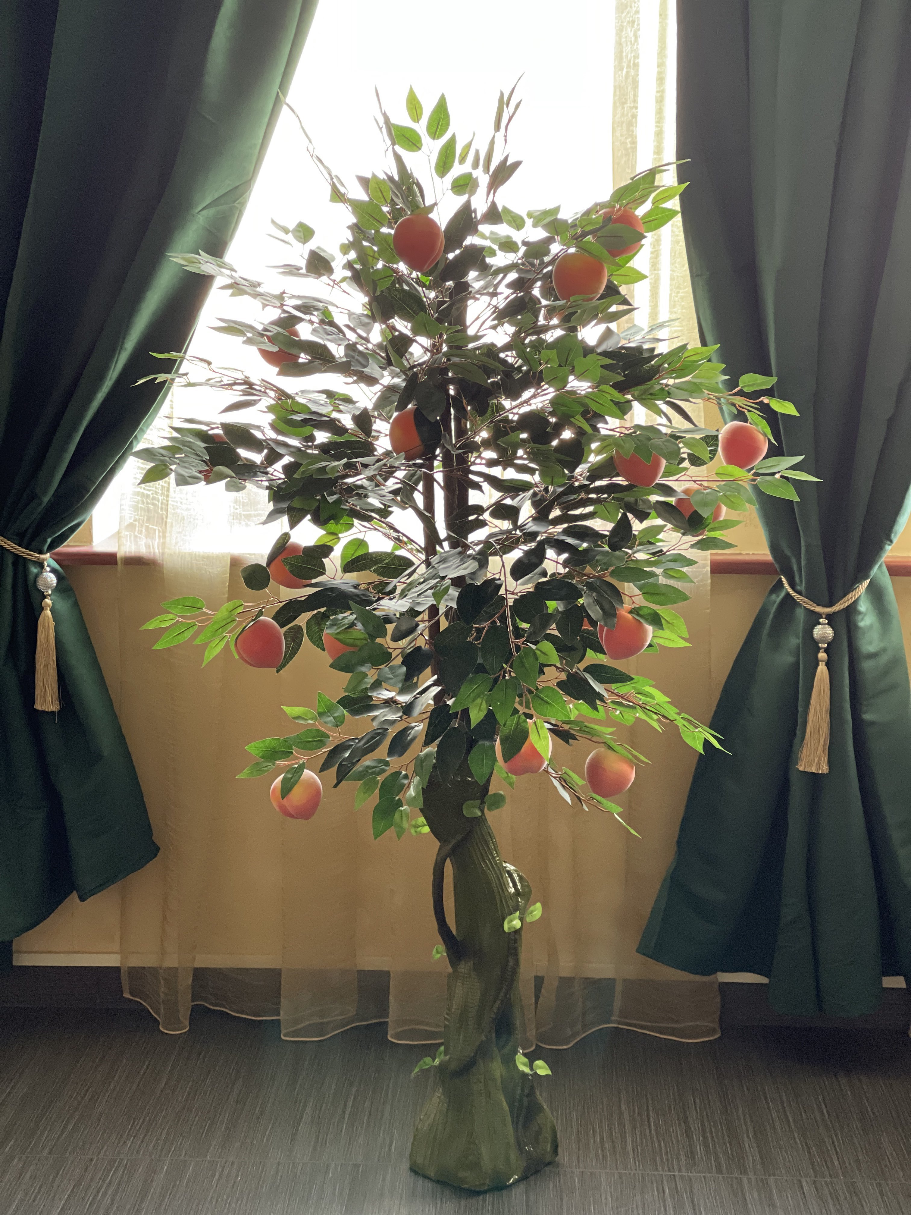 Фотография покупателя товара Дерево искусственное "Зелёный лист" 150 см - Фото 2