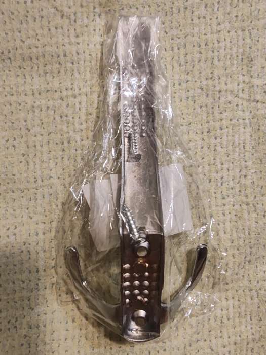 Фотография покупателя товара Крючок мебельный ТУНДРА TKT001, трехрожковый, медь - Фото 2