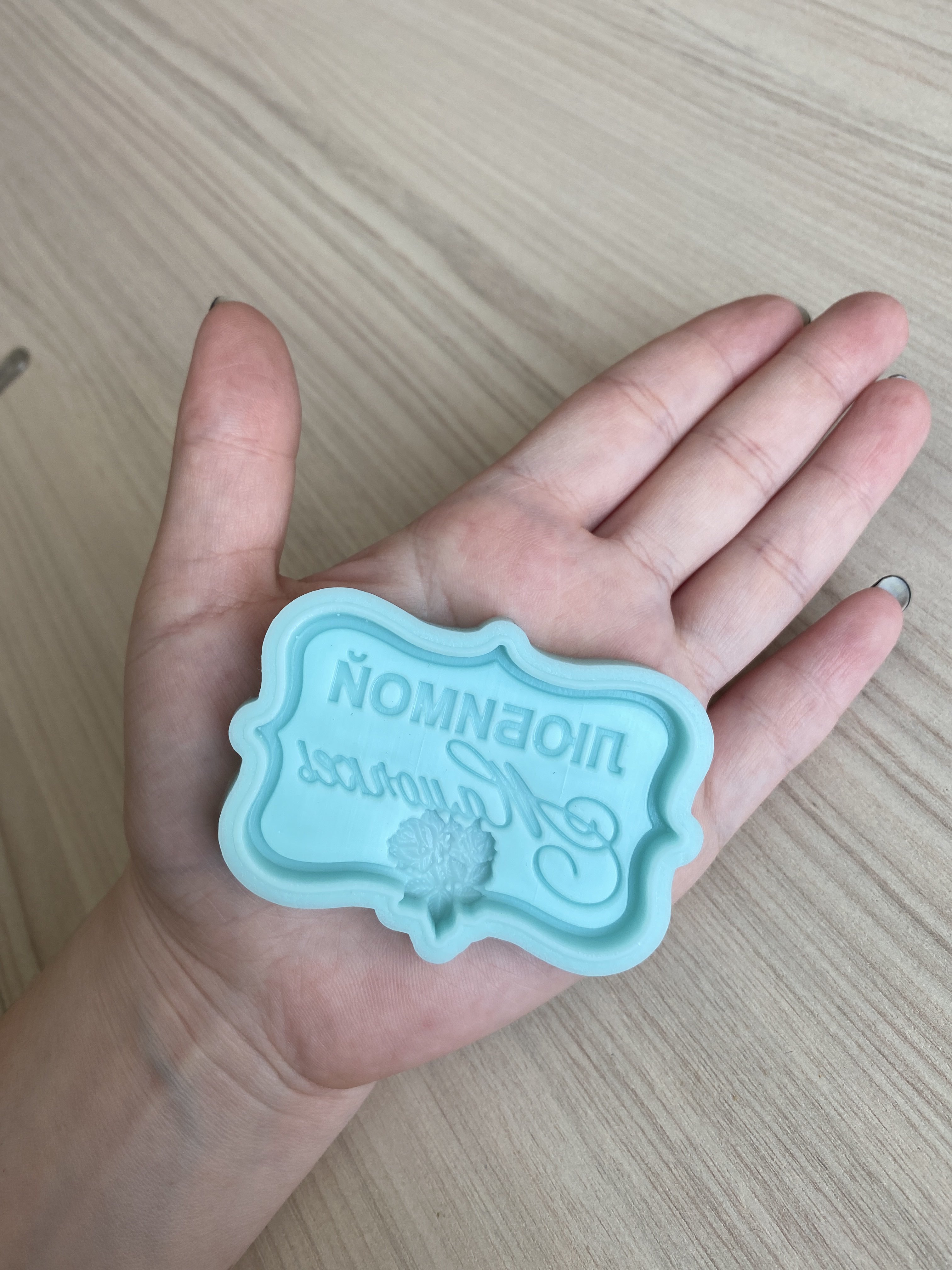 Фотография покупателя товара Силиконовый молд «Любимой мамочке», 6,5×4,2×0,6 см, цвет бирюзовый - Фото 2