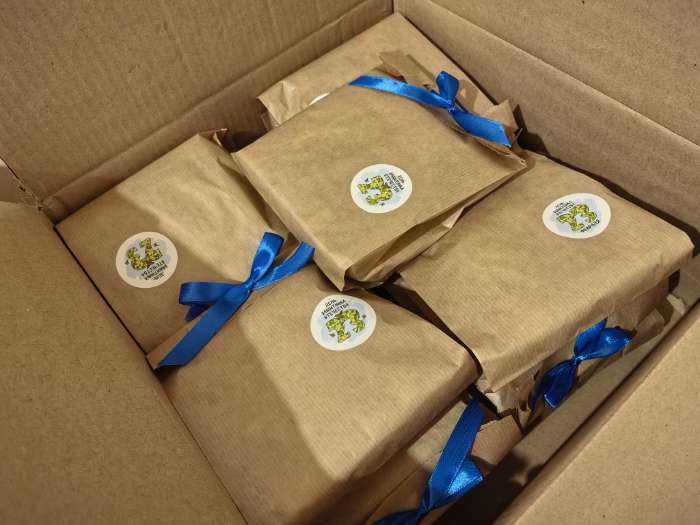 Фотография покупателя товара Пакет бумажный фасовочный, крафт, V - образное дно, 17.5×10×5 см - Фото 1