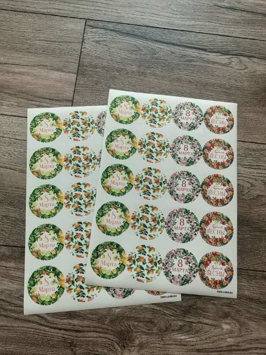 Фотография покупателя товара Наклейки для бизнеса и подарков и цветов, «С 8 марта», цветы, 40 шт., 4×4 см - Фото 2