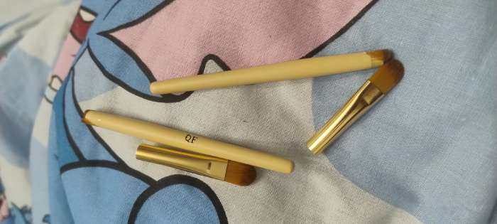 Фотография покупателя товара Набор кистей для макияжа PASTEL BLUSH, 7 шт., чехол на кнопке, бежевый - Фото 8