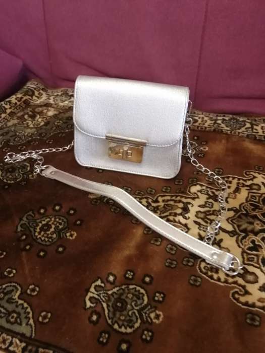 Фотография покупателя товара Ручка для сумки, с цепочками и карабинами, 120×1.8 см, чёрная - Фото 1