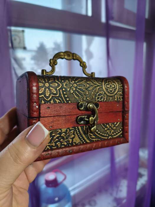 Фотография покупателя товара Шкатулка для украшений «Сундук с ручкой. Лаконичность», дерево, 12×8×8 см - Фото 1