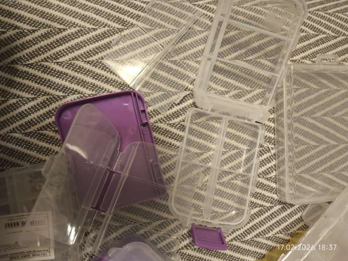 Фотография покупателя товара Таблетница «Максимум», 10×6.5×3.5 см, 8 секций, сиреневая - Фото 4