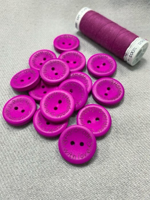 Фотография покупателя товара Набор нашивок из дерева Hand made with love, 2×2 см, 10 шт., голубой - Фото 2