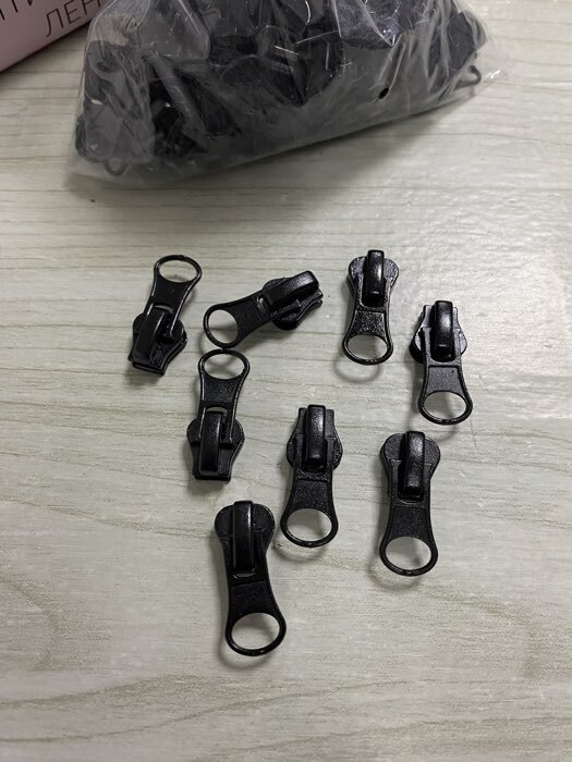 Фотография покупателя товара Бегунок для молнии «Трактор», №5, чёрный - Фото 1