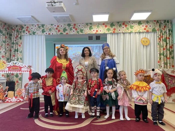 Фотография покупателя товара Декоративные элементы для творчества «Арт Узор. Стразы сердце. Ярко-жёлтый», набор 30 шт., пластик, 2.5×2.5 см - Фото 6