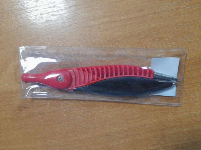 Фотография покупателя товара Циркуль пластиковый ErichKrause. Classic, 122 мм, PVC чехол, МИКС - Фото 2