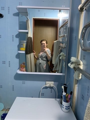 Фотография покупателя товара Зеркало-шкаф для ванной комнаты "Тура 5001", с тремя полками, 50 х 15,4 х 70 см - Фото 10