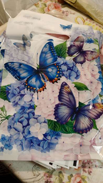 Фотография покупателя товара Подарочный пакет, полиэтиленовый, с вырубной ручкой, «Мишки», 20×30 см - Фото 3