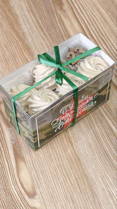 Фотография покупателя товара Коробка для капкейков, кондитерская упаковка с пластиковой крышкой, 2 ячейки, «23 февраля», 16×8×10 см - Фото 1