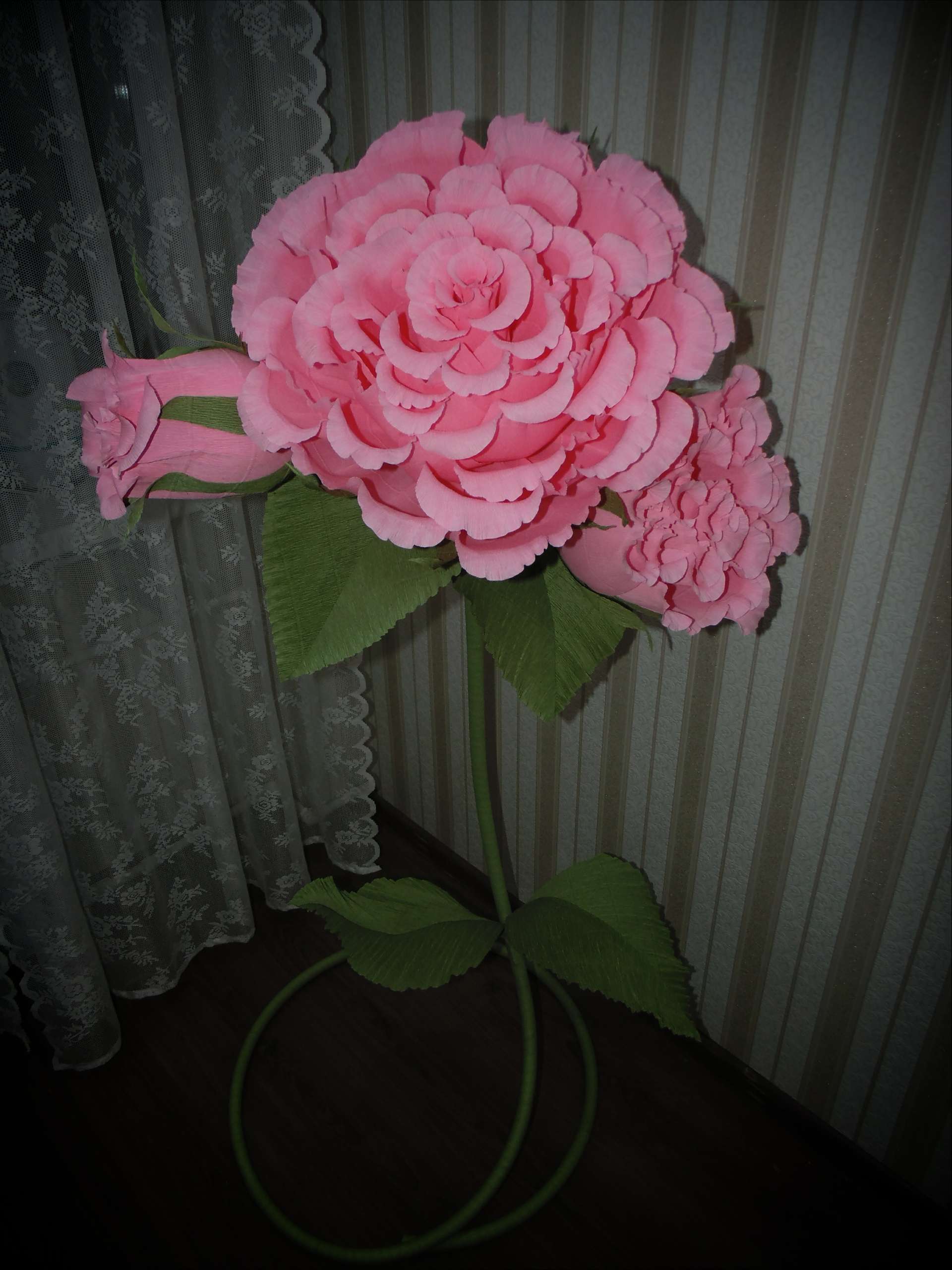 Фотография покупателя товара Бумага гофрированная, 549 "Светло-розовая", 0,5 х 2,5 м - Фото 3