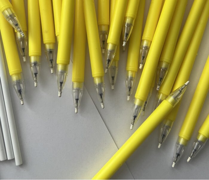 Фотография покупателя товара Ручка-прикол Calligrata «Смайл», синий стержень, гелевая, МИКС - Фото 21