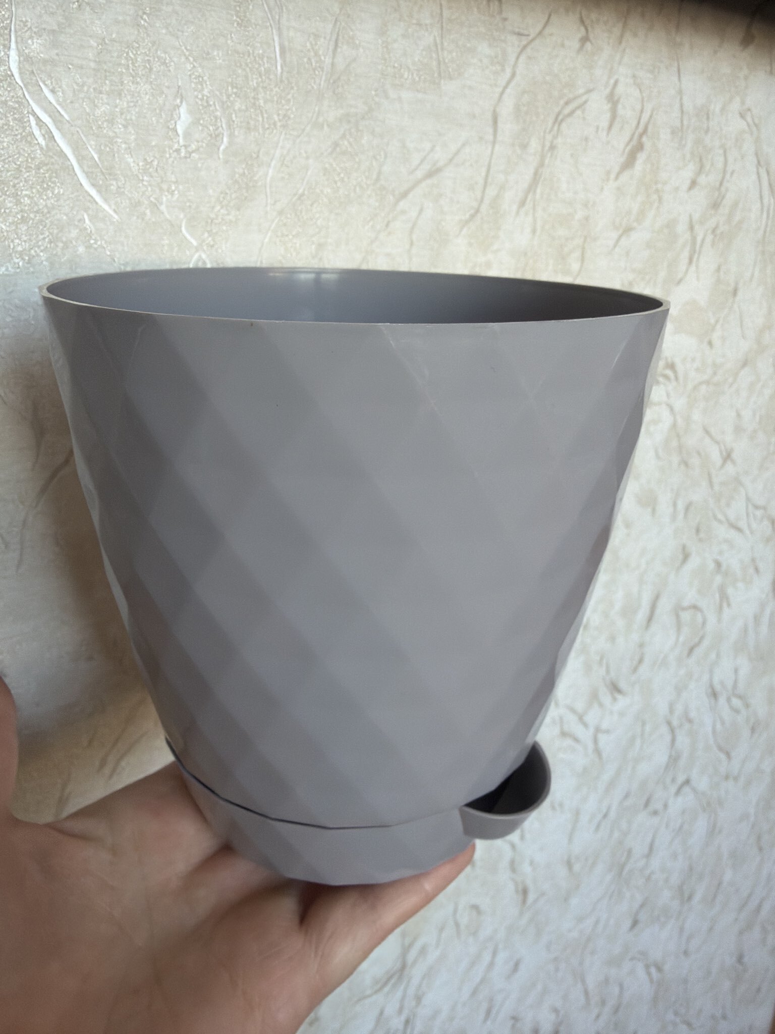 Фотография покупателя товара Горшок для цветов с прикорневым поливом «Румба», 1 л, белый - Фото 1