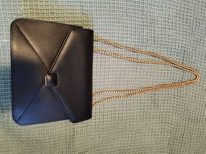 Фотография покупателя товара Сумка женская мессенджер на магните, 20×6×13 см, чёрная - Фото 1