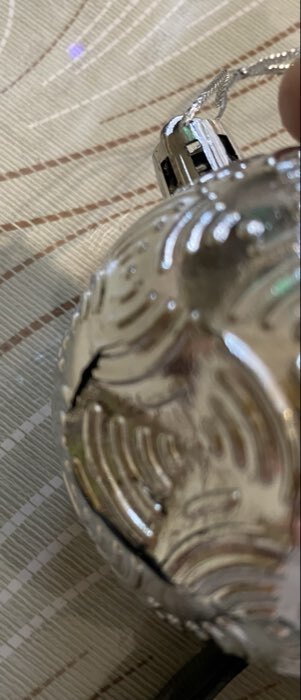 Фотография покупателя товара Ёлочные игрушки «Объёмные бантики», шары новогодние, d=6 см, набор 6 шт., серебро - Фото 6