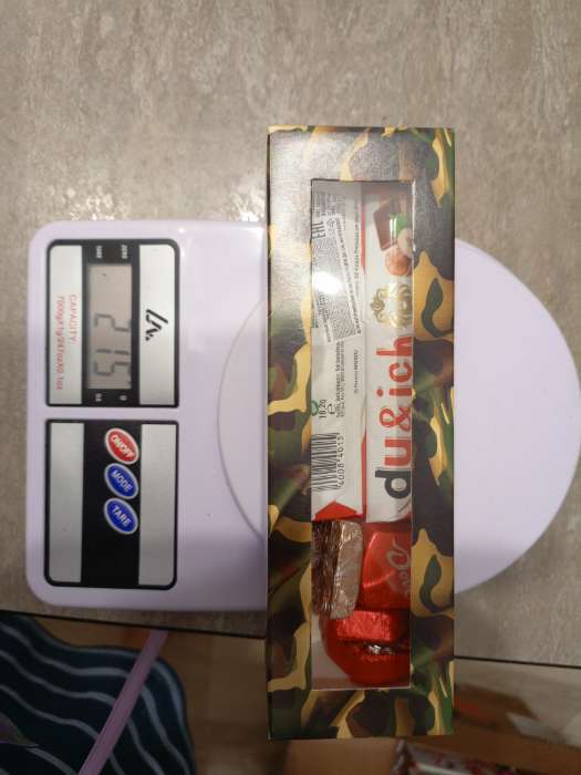 Фотография покупателя товара Коробка подарочная с окном «С любовью», 18×5.5×5.5 см, самосборная - Фото 4