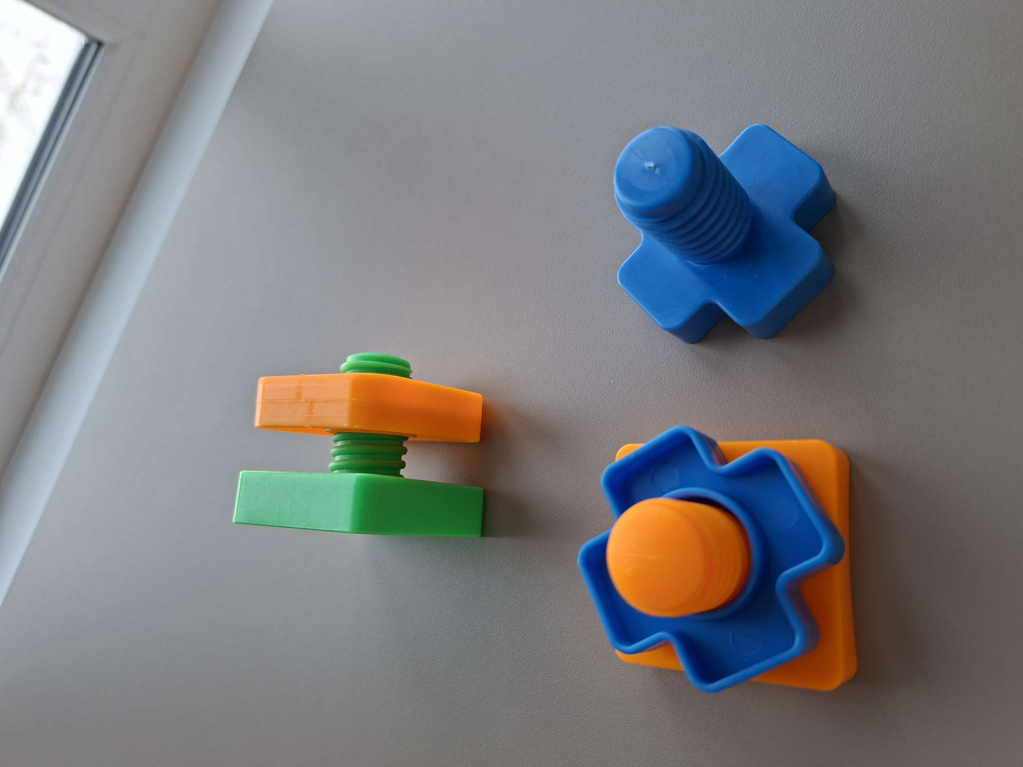 Фотография покупателя товара Конструктор «Болты и гайки», в контейнере, 10 болтов и гаек - Фото 1