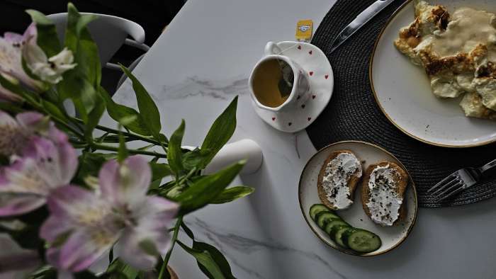 Фотография покупателя товара Ваза для цветов Magistro «Бланш», 7.7×18.5 см, фарфор, белая - Фото 4