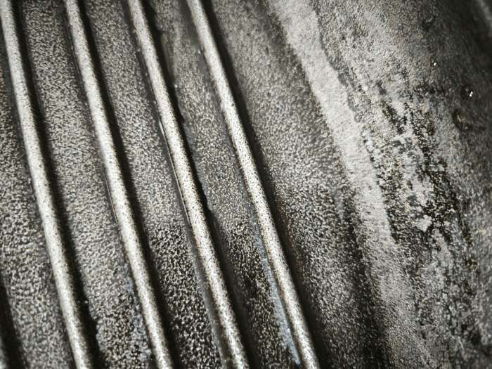 Фотография покупателя товара Сковорода - гриль Wild Kitchen, 26×26 см, съёмная ручка, лопатка и губка в комплекте, индукция, чугун, чёрная - Фото 1