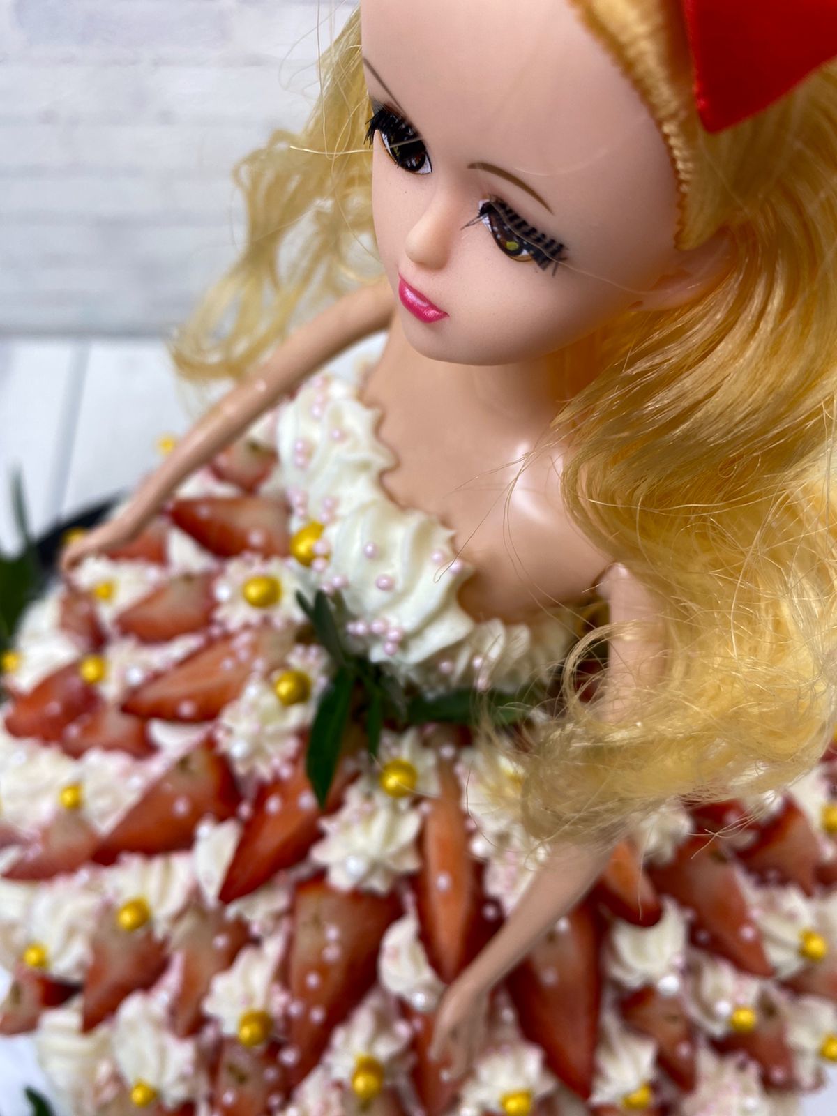 Фотография покупателя товара Кукла для торта «Сандра», 18×7×4,5 см, МИКС - Фото 1