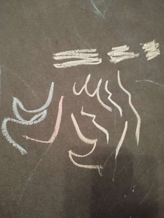 Фотография покупателя товара Мел школьный цветной, 6 цветов, круглый беспыльный, 24 штуки, в картонной коробке - Фото 2