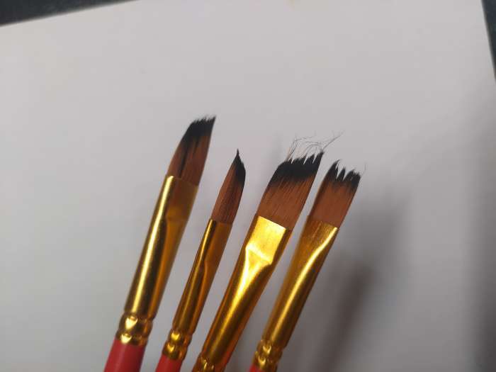 Фотография покупателя товара Кисть для рисования набор 4 шт. синтетика плоские «Давид», №4,6,8,10 - Фото 7