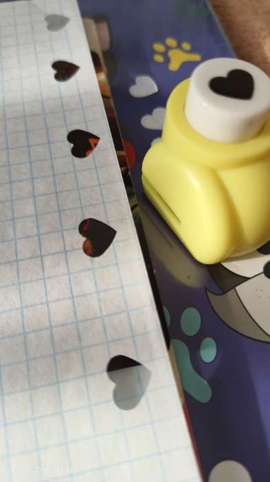 Фотография покупателя товара Дырокол фигурный "Снежинка" рисунок 1 см МИКС - Фото 3