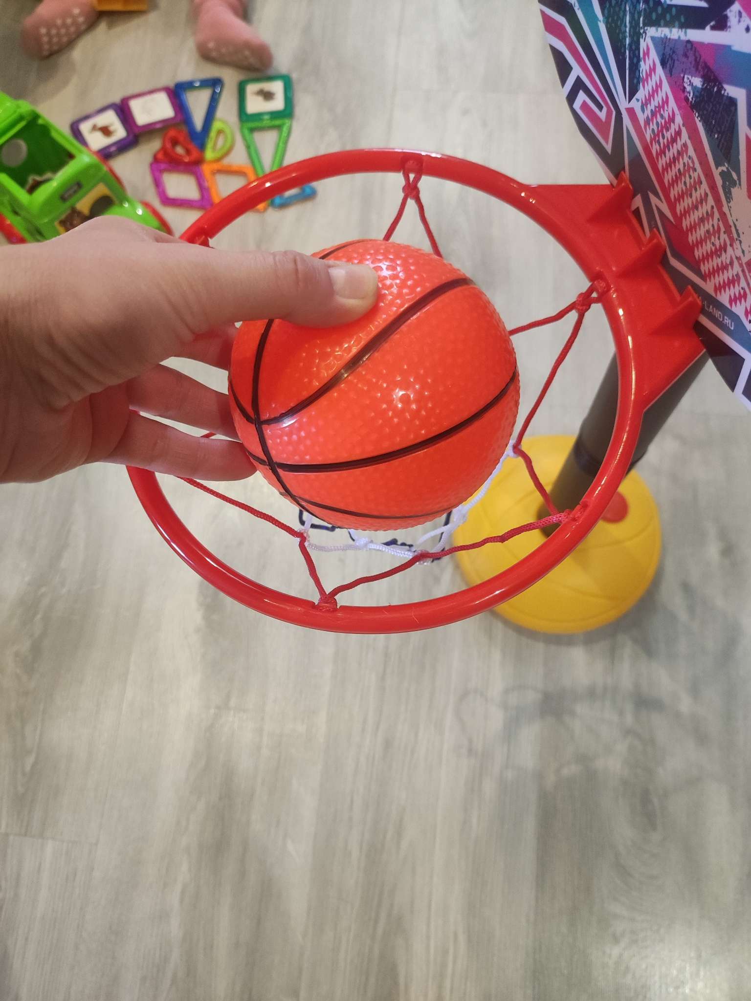 Фотография покупателя товара Баскетбольный набор WOOW TOYS «Баскетбол», регулируемая стойка с щитом, мяч в наборе - Фото 2