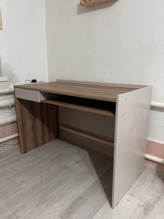 Фотография покупателя товара Стол письменный «Чарли 17», 1201×600×813 мм, цвет кашемир/авелано - Фото 8