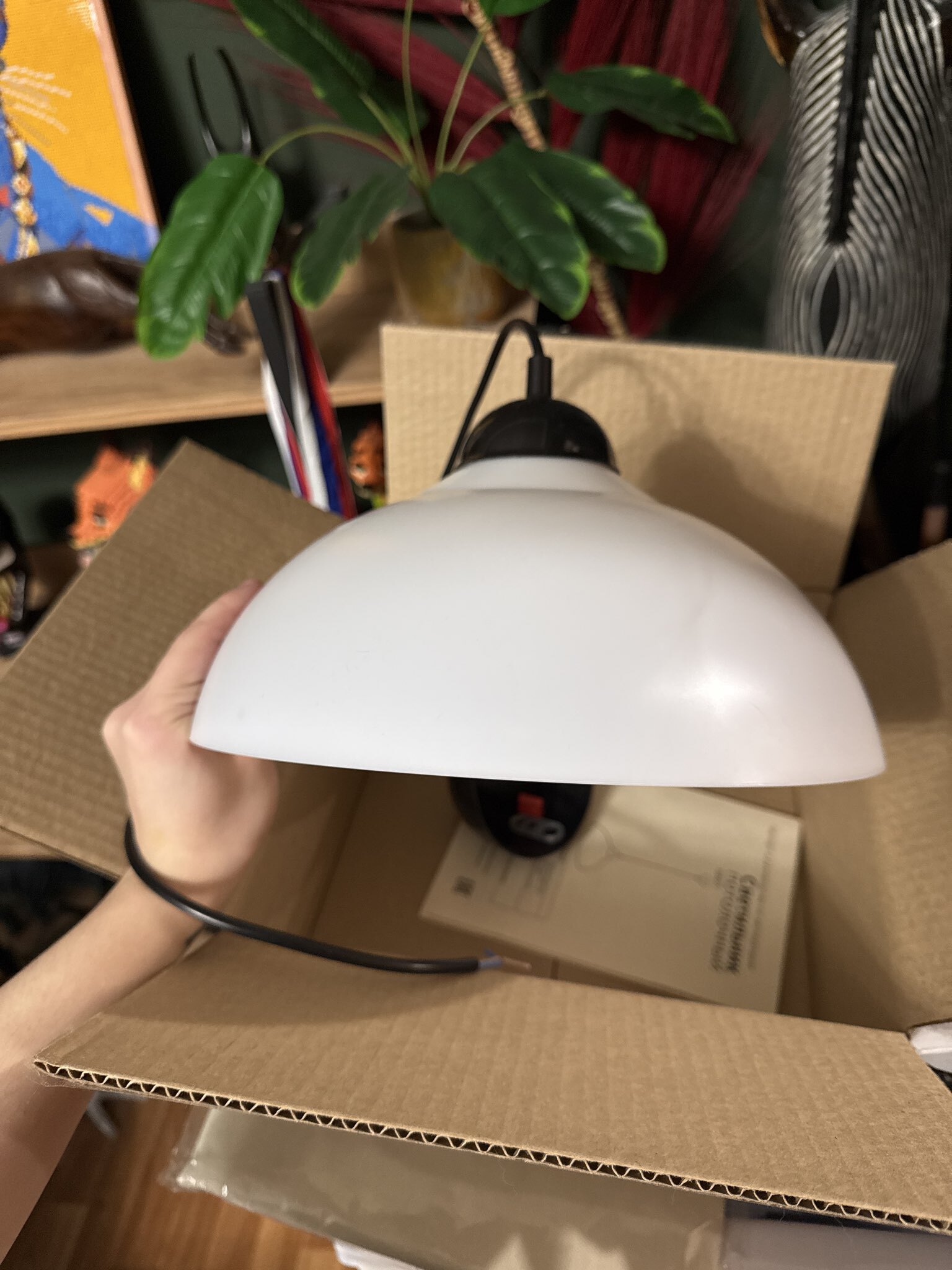 Фотография покупателя товара Светильник подвесной «Хоста», 1×15 Вт, Е27, 29×29×13(74) см, белый - Фото 1