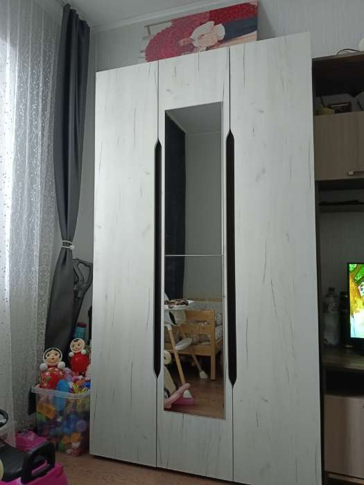 Фотография покупателя товара Шкаф четырехстворчатый «Вега», с ящиками, 1600×2200×520 мм, крафт белый/венге - Фото 1