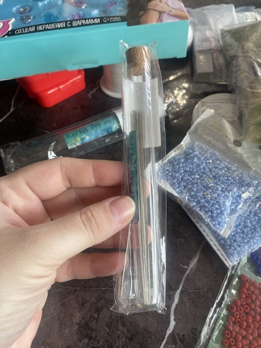 Фотография покупателя товара Иглы металл для бисера в стеклянной колбе тонкие набор 30 шт., d=0.6×120 мм, 1.5×1.5×14 см - Фото 3