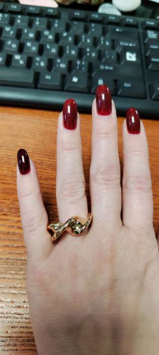 Фотография покупателя товара Кольцо металл «Тренд» перекрученное, цвет золото, размер 16 - Фото 1