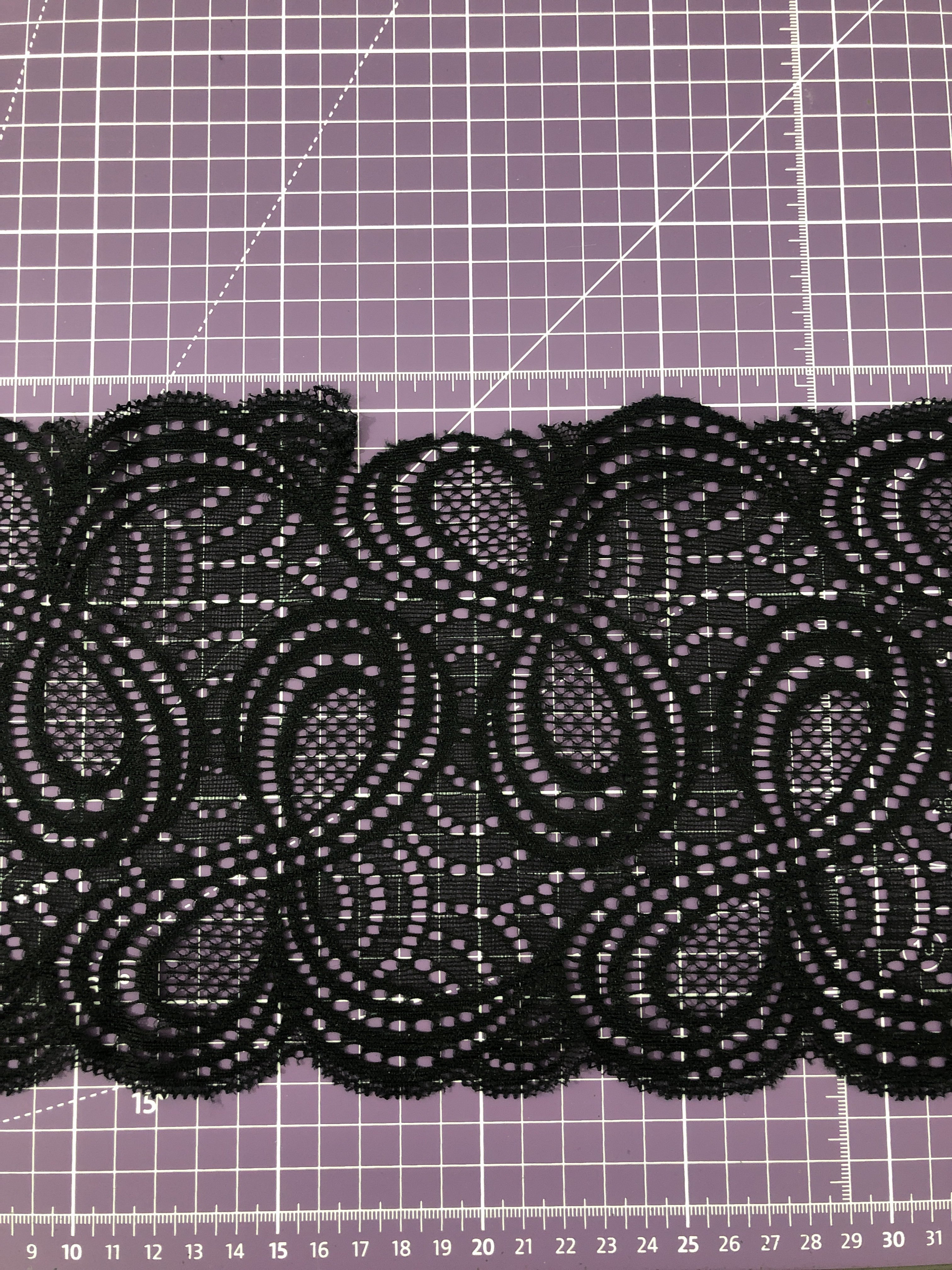 Фотография покупателя товара Кружевная эластичная ткань «Бесконечность», 180 мм × 2,7 ± 0,5 м, цвет чёрный