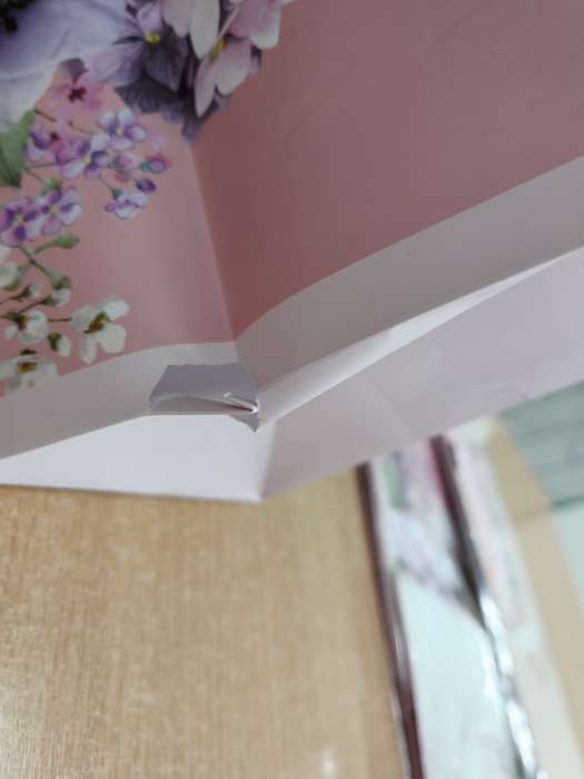 Фотография покупателя товара Пакет подарочный ламинированный «Цветочная радость», нежно - розовый, 26×12×32 см - Фото 3