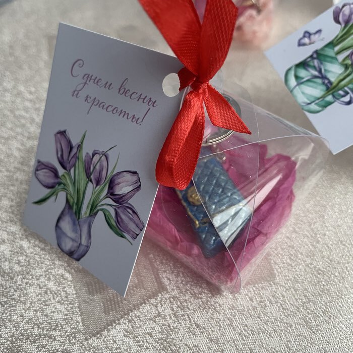 Фотография покупателя товара Складная прозрачная коробка из PVC, для упаковки подарков, 4.5×4.5×4.5 см - Фото 2