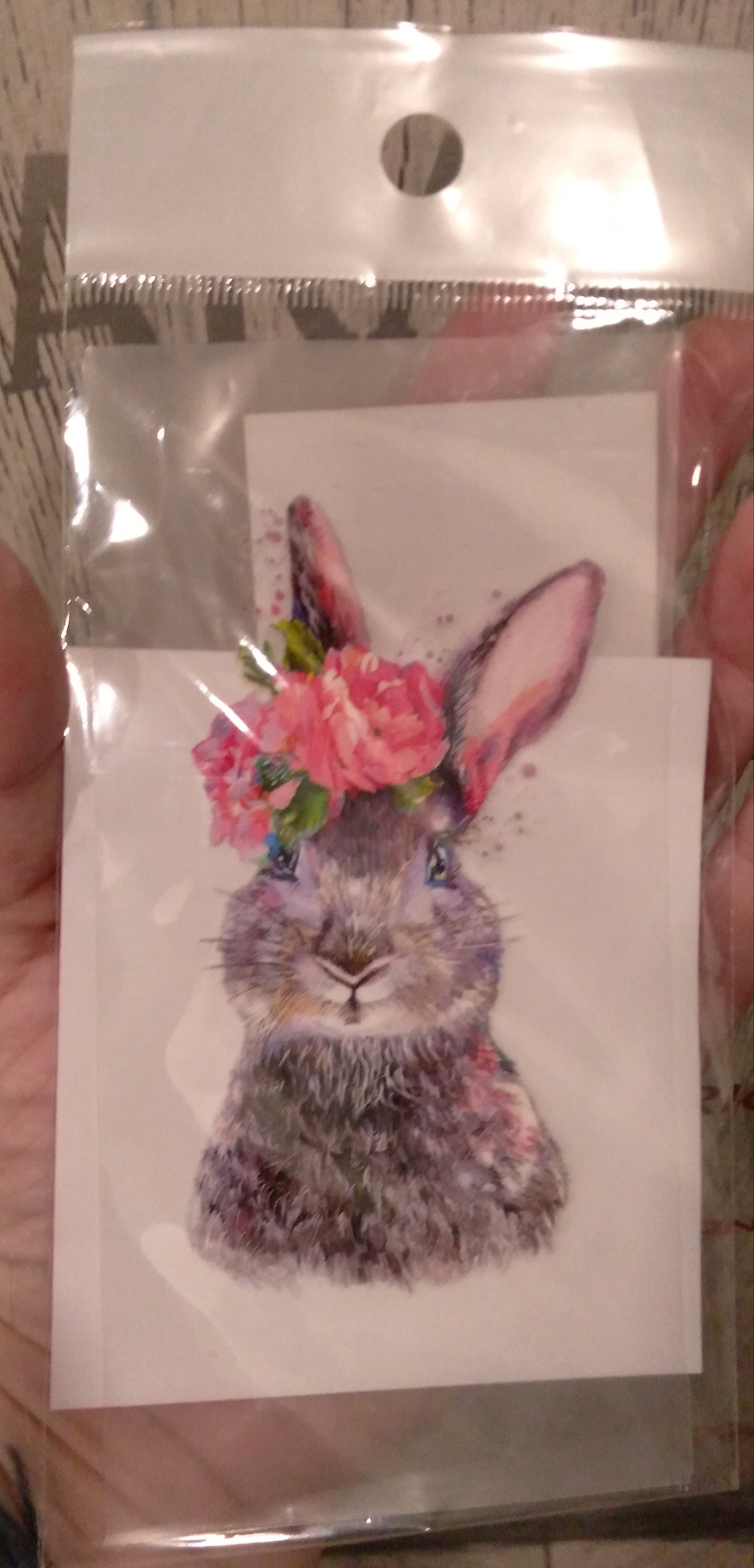 Фотография покупателя товара Термотрансфер «Заяц с цветами», 5,3 × 9,8 см - Фото 2