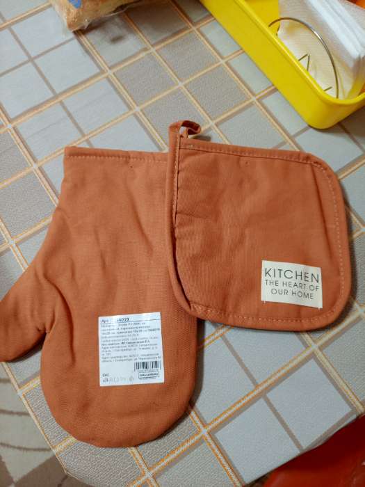 Фотография покупателя товара Кухонный набор «Этель» Kitchen orange: варежка-прихватка 18×29 см, прихватка 19×19 см, оранжевый - Фото 2
