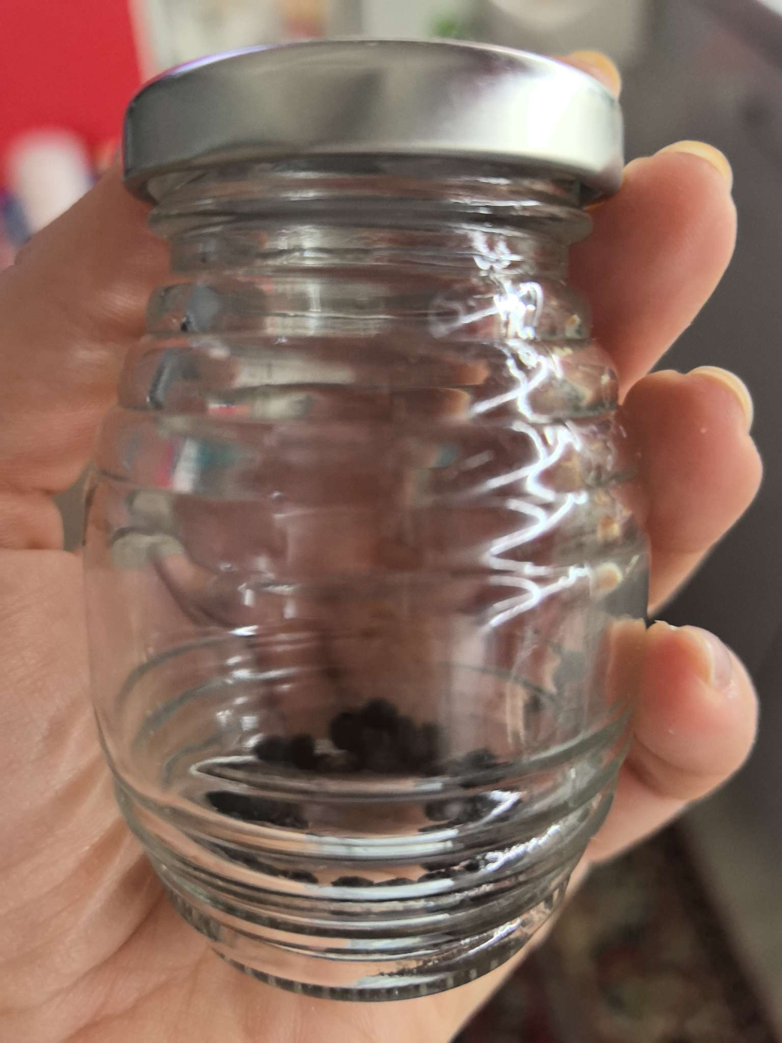 Фотография покупателя товара Банка для хранения сыпучих «Бочонок», 70 мл, 5×7.8 см, с металлической крышкой, стекло - Фото 1