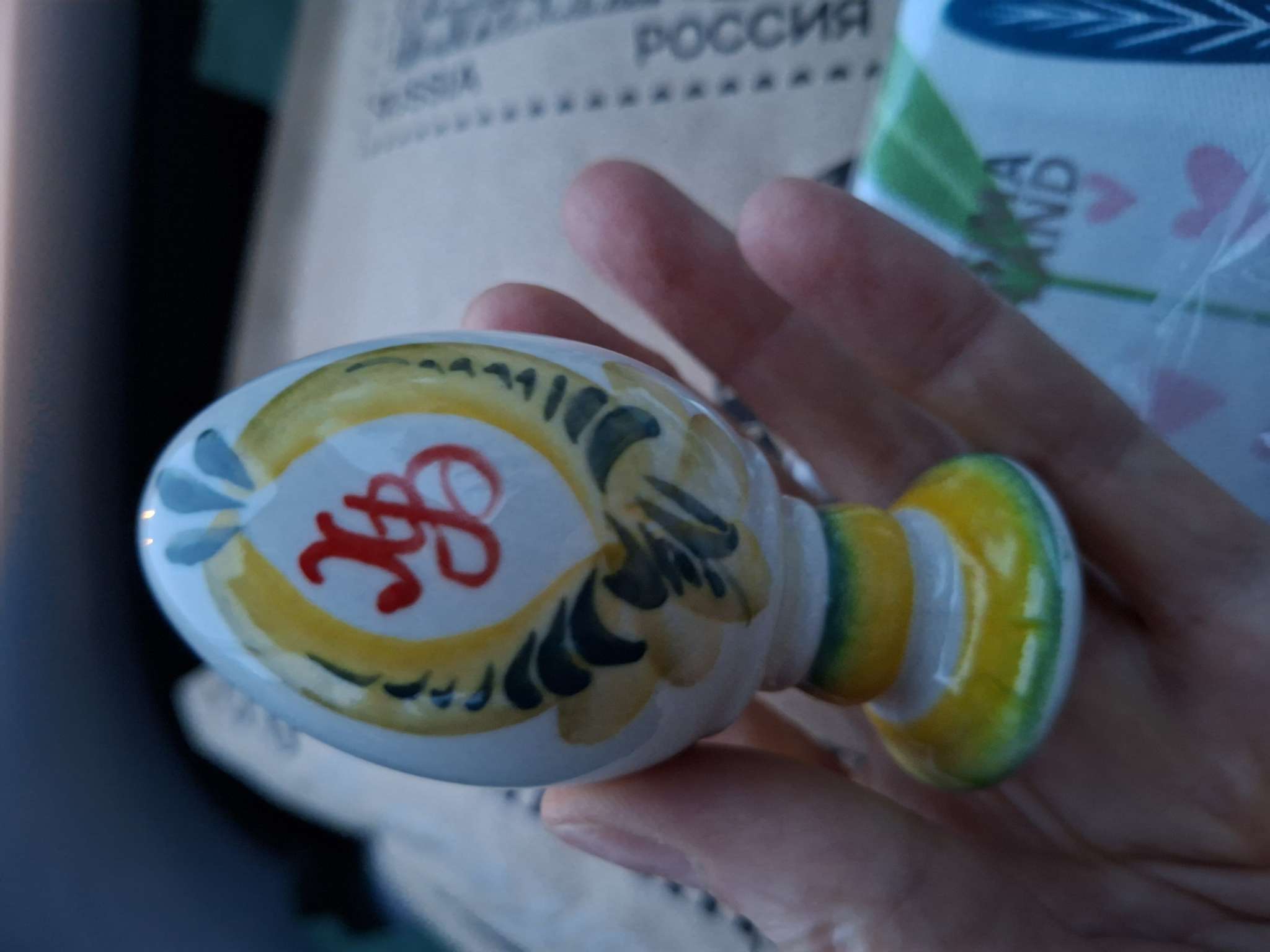 Фотография покупателя товара Фигурка керамика «Яйцо на ножке. Пасха», гжель, 9.5 см, МИКС - Фото 3