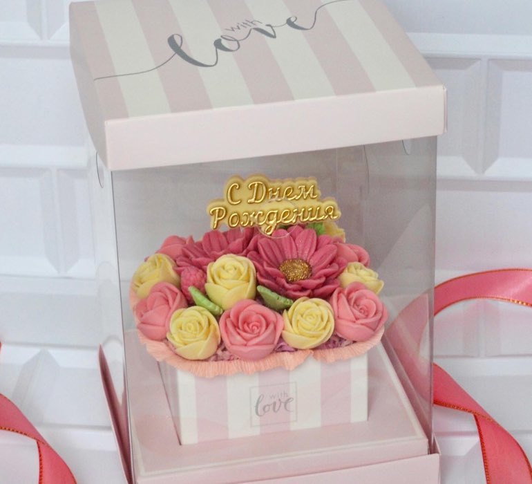 Фотография покупателя товара Коробка подарочная для цветов с вазой и PVC окнами складная, упаковка, «With love», 16 х 23 х 16 см - Фото 12