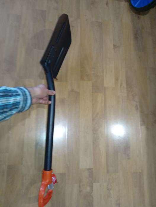 Фотография покупателя товара Лопата автомобильная, острая, L=83 см, металлический черенок, с ручкой, Greengo - Фото 2