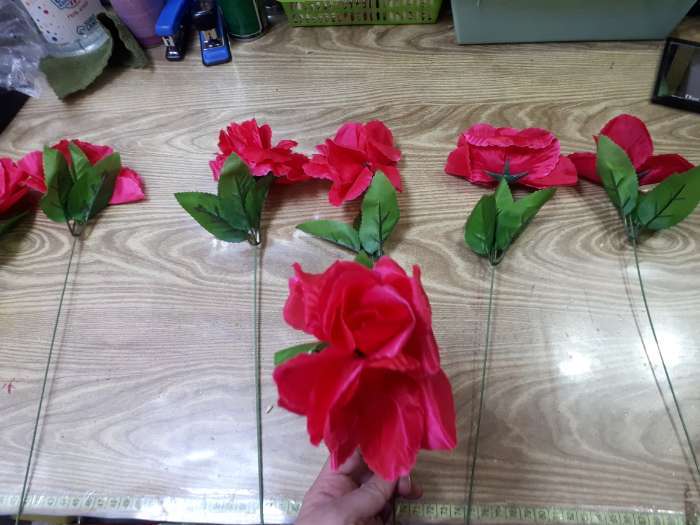 Фотография покупателя товара Цветы искусственные "Роза малиновая" 40 см - Фото 5