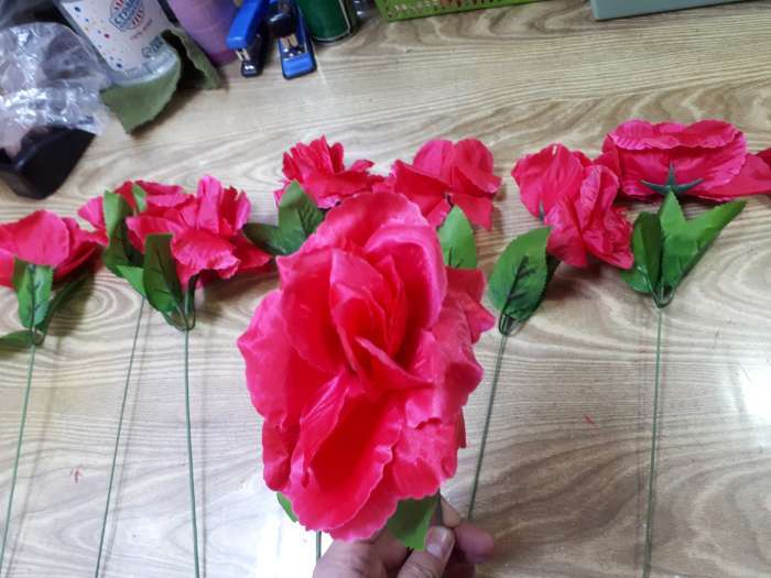 Фотография покупателя товара Цветы искусственные "Роза малиновая" 40 см - Фото 3