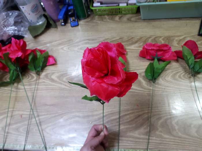 Фотография покупателя товара Цветы искусственные "Роза малиновая" 40 см - Фото 1