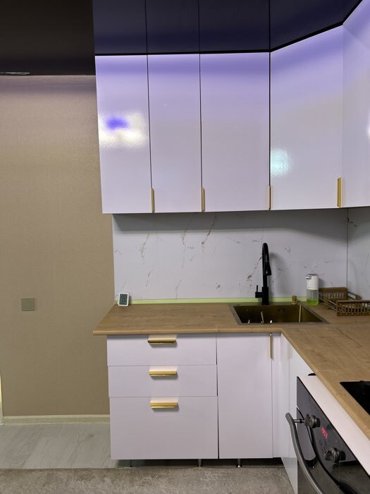 Фотография покупателя товара Кухонный гарнитур угловой «Рио» New, 1600×2000 мм, цвет белый глянец/дуб крафт/дуб вотан - Фото 4