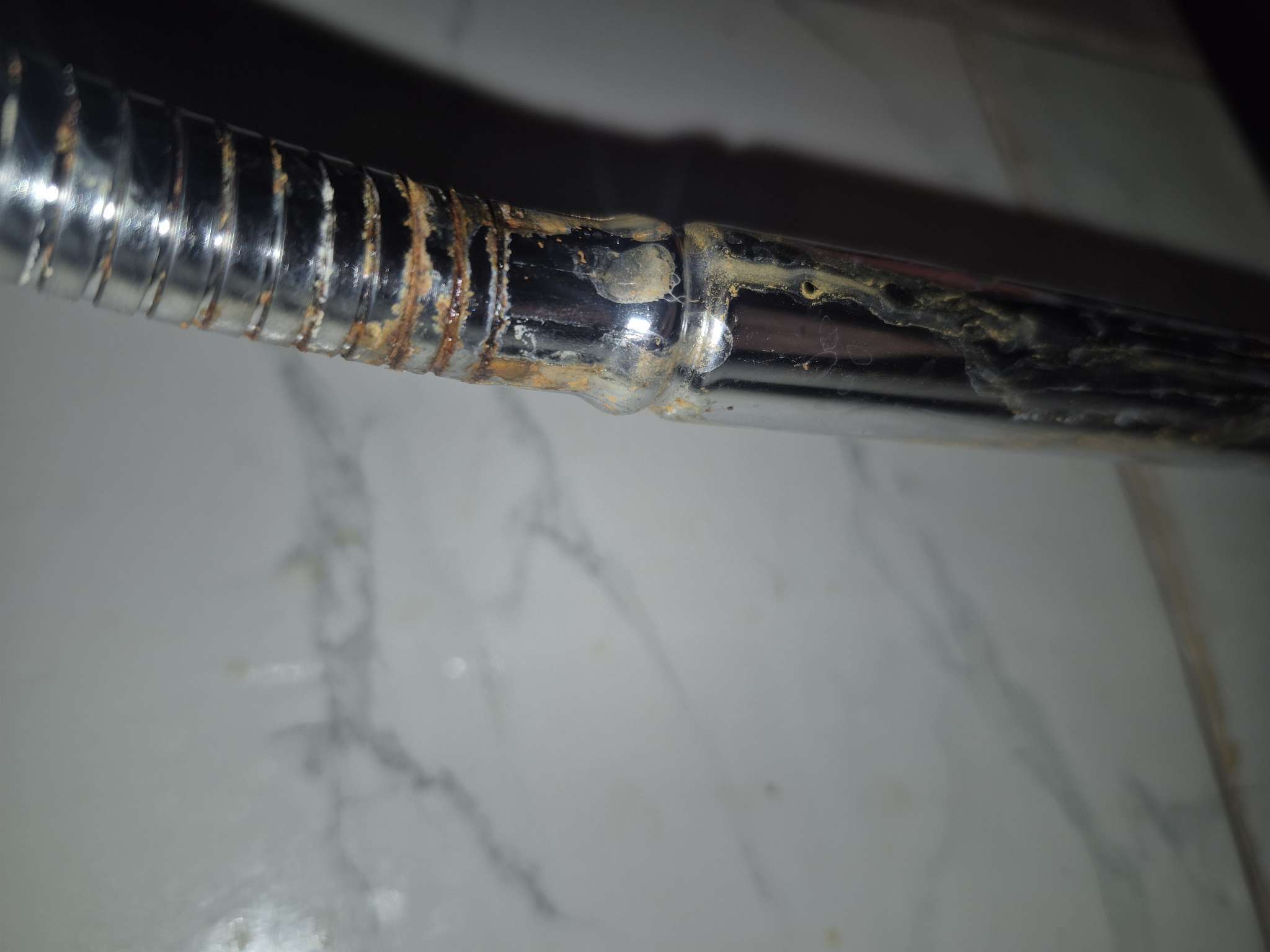 Фотография покупателя товара Смеситель для кухни ZEIN Z66350352, гибкий излив, картридж 40 мм, двухрежимный аэратор, хром - Фото 12